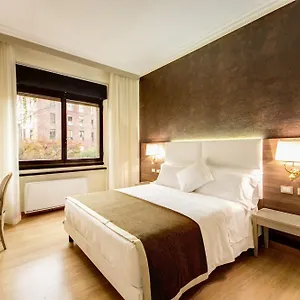 4* Hotell Romana